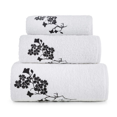 KOMPLET RĘCZNIKÓW 3 56 X 36 X 7 CM BIAŁY