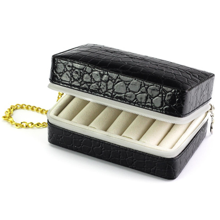 kuferek na biżuterię