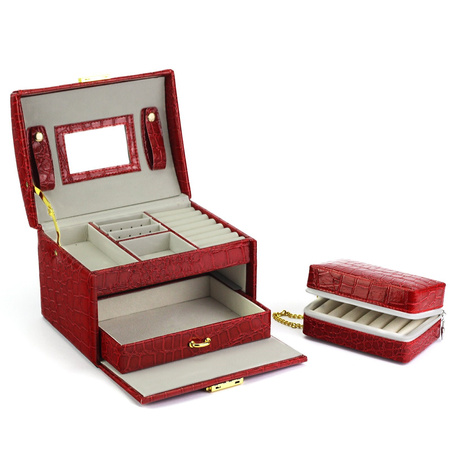 kuferek na biżuterię