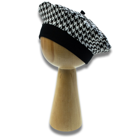 Czapka beret dresowy dla dziewczynki Nicol Viki 
