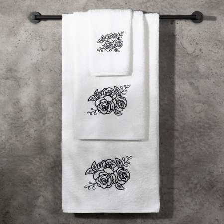 KOMPLET RĘCZNIKÓW 3 56 X 36 X 7 CM BIAŁY